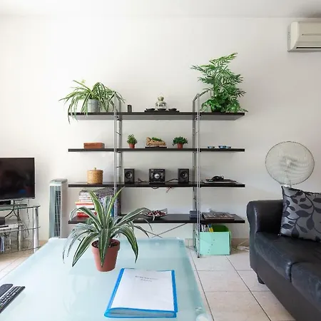 26 Boulevard Albert 1er Apartment